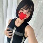 藤咲すずな 見つめられると先に負けちゃう👀🩷 ウルトラプラチナム