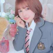 いおり 初出勤です💓 E+アイドルスクール新宿・歌舞伎町店