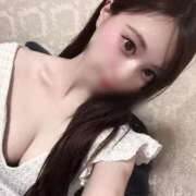 ヒメ日記 2026/07/22 18:49 投稿 はな　正統派S級美女、納得の逸材 CELEB FACE NAKASU