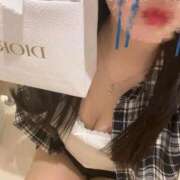 唯波りさ あちち...🫠 ウルトラプラチナム