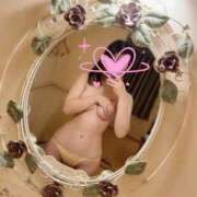 葉月 るるか 出勤🫧 搾精研究所