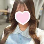 ヒカ 本日15:30〜体験入店いたします🥹🙇‍♀️ヒカです🫶🏻次のお枠が🈳17:10~になりました❣️ 派遣型JKリフレ ぷるぷる新宿