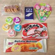 ちはる 🍓懐かしのお菓子🍭 宇都宮ムンムン熟女妻