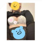 ここ 風邪ひきさん😖 白いぽっちゃりさん五反田店