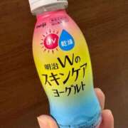 みく 予約完売ありがとうございます🤍 舐めフェチの会