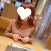 ゆりな【上品なFカップの誘惑】 次回は♡ エフルラージュ