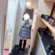 ヒメ日記 2026/10/01 18:29 投稿 えり 学校帰りの妹に手コキしてもらった件 谷九