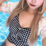 ひよこ あつあつな2人になろ🥺 美少女制服学園CLASSMATE　五反田校