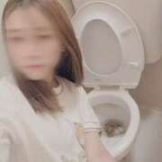 ゆうり 💩🩷 排泄マニア