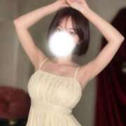 らむ　凛と輝く、黒髪美女。 こころもからだも 濡れるエステ