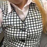 柊りん 完売御礼💕 淫乱OL派遣商社 斉藤商事
