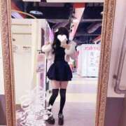 あい 最近肌寒い❄️🤍 JLK ～地雷系少女の乳首舐め～