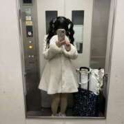 あい 21時まで♪̊̈♪̆̈ JLK ～地雷系少女の乳首舐め～