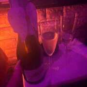 はる 初めてのしゅわしゅわ🍾 ミスキャンパス