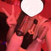 ヒメ日記 2026/10/18 23:26 投稿 ゆまる VIVID CREW Pink Party Paradise