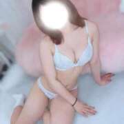 ねおん 15時に初出勤です💗 E+アイドルスクール新宿・歌舞伎町店