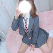 ねおん デビューしました💗 E+アイドルスクール新宿・歌舞伎町店