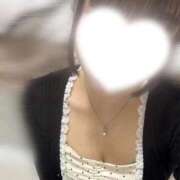 鷹森マドカ 出勤してるよー🫶 Aroma De Pari（アロマ・デ・パリ）