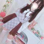 あいる 出勤してます🎀 E+アイドルスクール池袋店