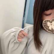 白川のの [お題]ひげが女の子の肌に触れると痛いって聞くけど アソビザ女子社員 池袋支社