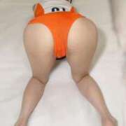 愛沢ゆいか 後ろから見つめてて？🧡 ブルーバード