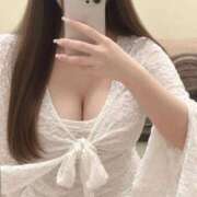 えみり 🎀 今月ラスト出勤です 🎀 MAHARAJA(マハラジャ)千葉