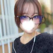 ゆず メガネゆず、どうかな？👓♡ 素人美少女専門　新横浜アンジェリーク（アンジェリークグループ）