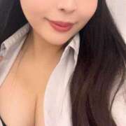 白雪 かりん 本日出勤🤍 アソビザ女子社員 イメクラ部
