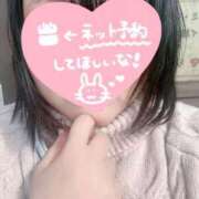 あきな ニットはまだ暑い💦 完熟ばなな梅田