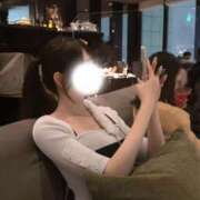 しおり★S級・女子アナの卵★ 実はね...♡ 渋谷S級素人清楚系デリヘル chloe