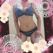 戸田 里美 意外な記念日😸 30代40代50代と遊ぶなら博多人妻専科24時