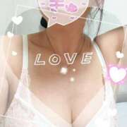 ヒメ日記 2025/10/17 12:00 投稿 まりん 逢って30秒で即尺