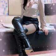 えみり レザーブーツフェチ♪ 奥様クラブ