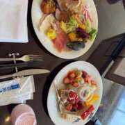 ゆり奥様 こんばんは??明日は出勤です? 人妻です