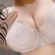 ヒメ日記 2025/01/03 12:57 投稿 れお 巨乳専科パンチラボイン横浜