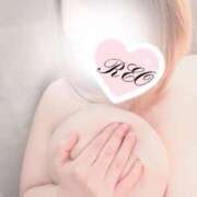 ヒメ日記 2025/01/10 04:08 投稿 れお 巨乳専科パンチラボイン横浜