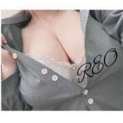 ヒメ日記 2025/11/05 04:31 投稿 れお 巨乳専科パンチラボイン横浜