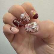 あいり 今月のネイル💅🏻✨️ 梅田アバンチュール