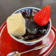 エレナ ホルムズ海峡で釣り 花夫人