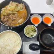 ヒメ日記 2025/11/16 05:56 投稿 三宅理恵 プレジデントクラブ