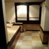 池袋パークサイドホテル(豊島区/ラブホテル)の写真『205号室、入口より』by ごえもん（運営スタッフ）