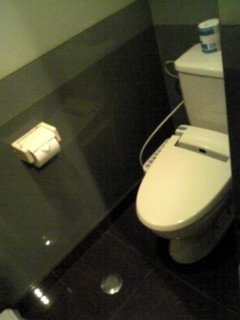 フランセ(八王子市/ラブホテル)の写真『710号室トイレ』by トーヤ