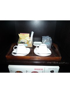Hotel Bali&Thai 福生店(福生市/ラブホテル)の写真『22号室お茶セット』by スラリン