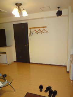 ホテル パルティノン(川崎市川崎区/ラブホテル)の写真『303号室入り口』by ホランド