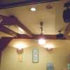 マリオネットアイネ(八王子市/ラブホテル)の写真『303号室、天井に設置された照明とスピーカーなど』by もんが～
