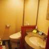 ホテル ステーション本店(台東区/ラブホテル)の写真『411号室のトイレと洗面台』by 無類の巨乳好き