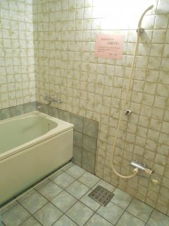 HOTEL J.J相模原(相模原市/ラブホテル)の写真『705号室、バスルーム』by もんが～