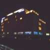 ウォーターホテルS国立(国立市/ラブホテル)の写真『夜の外観（ホテル裏手側）』by もんが～