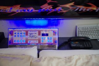ベネチアン(渋谷区/ラブホテル)の写真『503号室 コントロールパネルと電話機』by マーケンワン