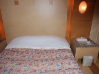 ホテル ネオわかば(土浦市/ラブホテル)の写真『207号室ベッドルーム2』by trinity